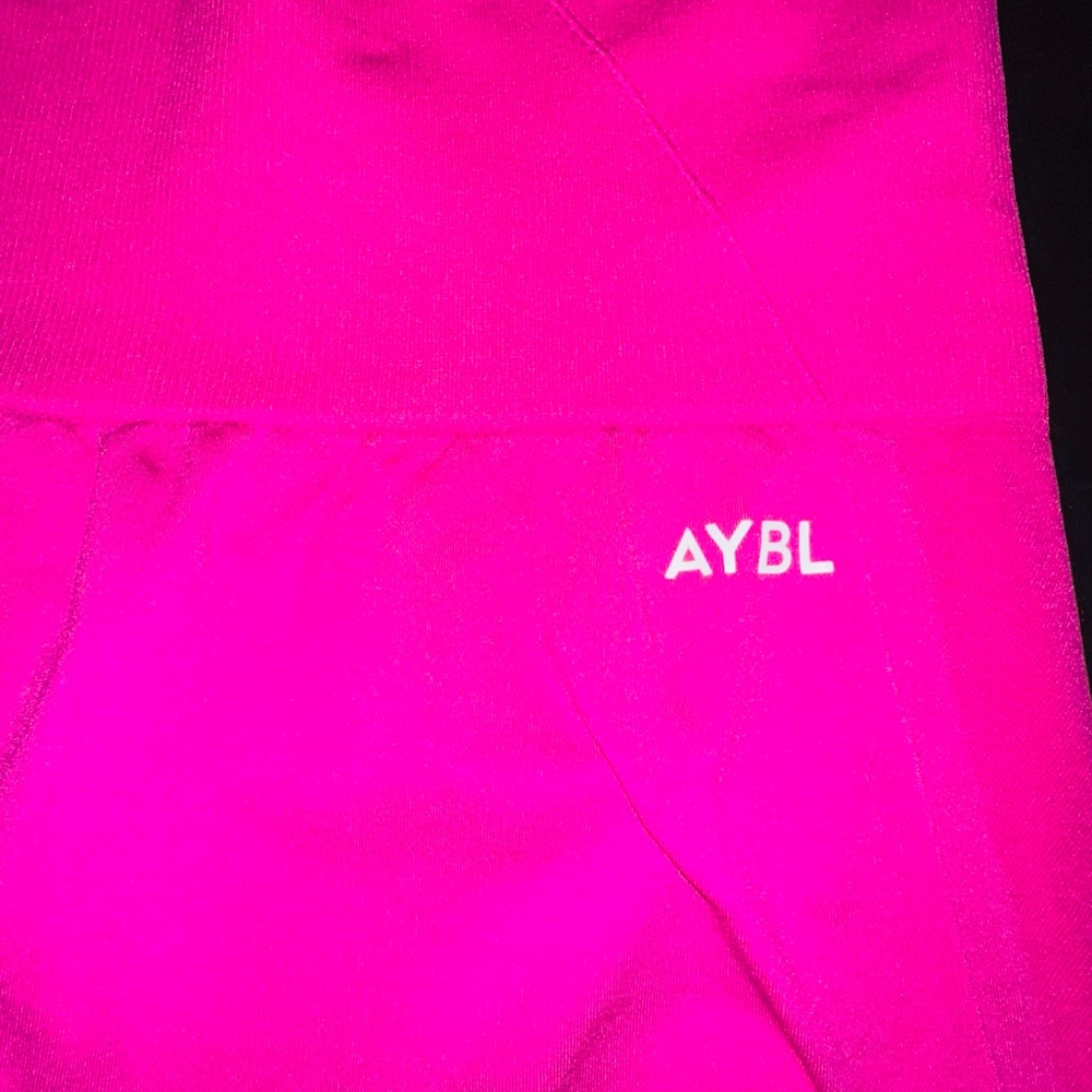 EMPOWER SEAMLESS LEGGINGS- Magenta NWOT!! Size L - Picture 6 of 7